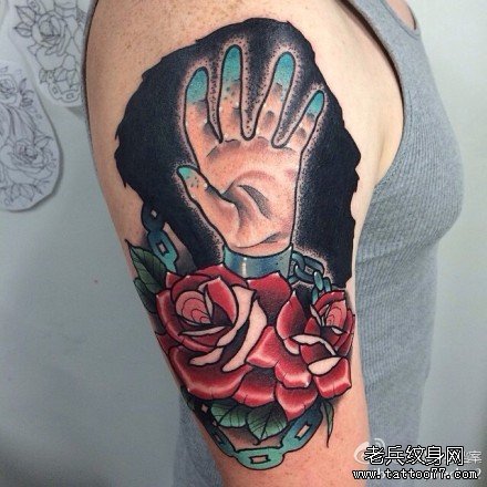 胳膊玫瑰出手纹身图案