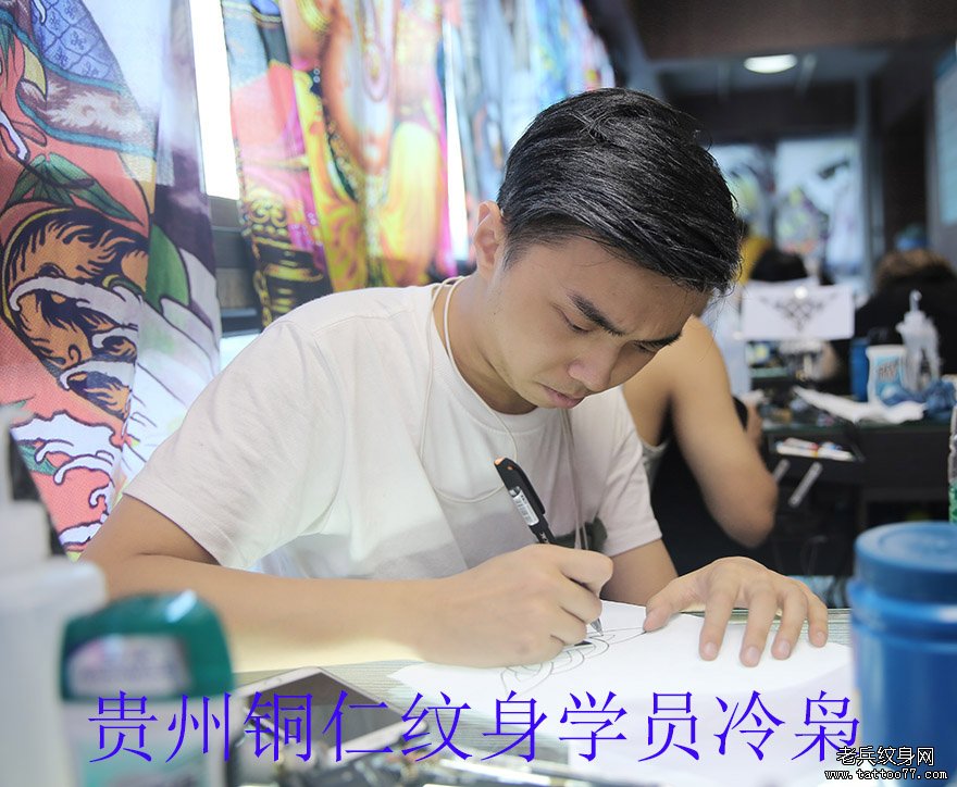 贵州铜仁刺青学员冷枭刺青培训中