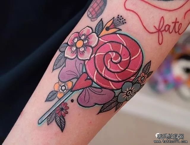 我这个人很喜新厌旧,喜新到什么程度?就是每天看你都是新的!