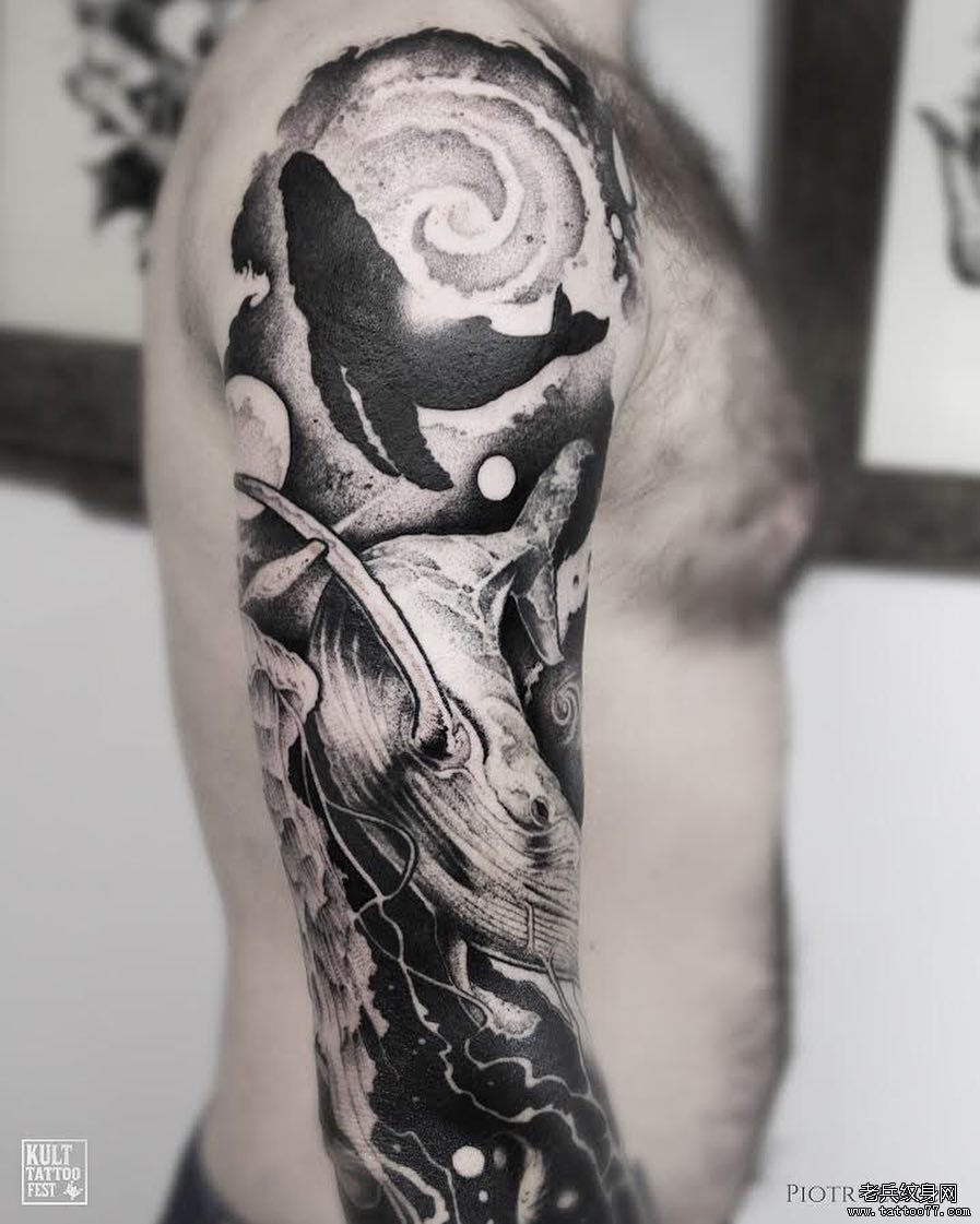 黑灰鲸鱼花臂纹身图案