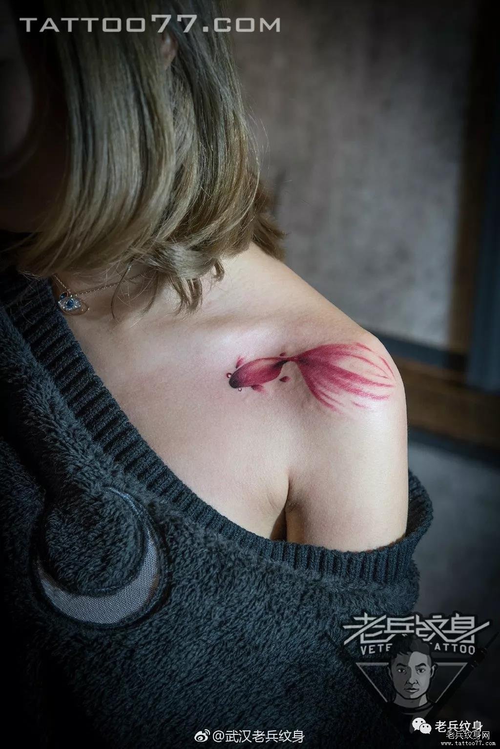 ʵһ󣬾ͲһͷϱڡŮǡɫƷ