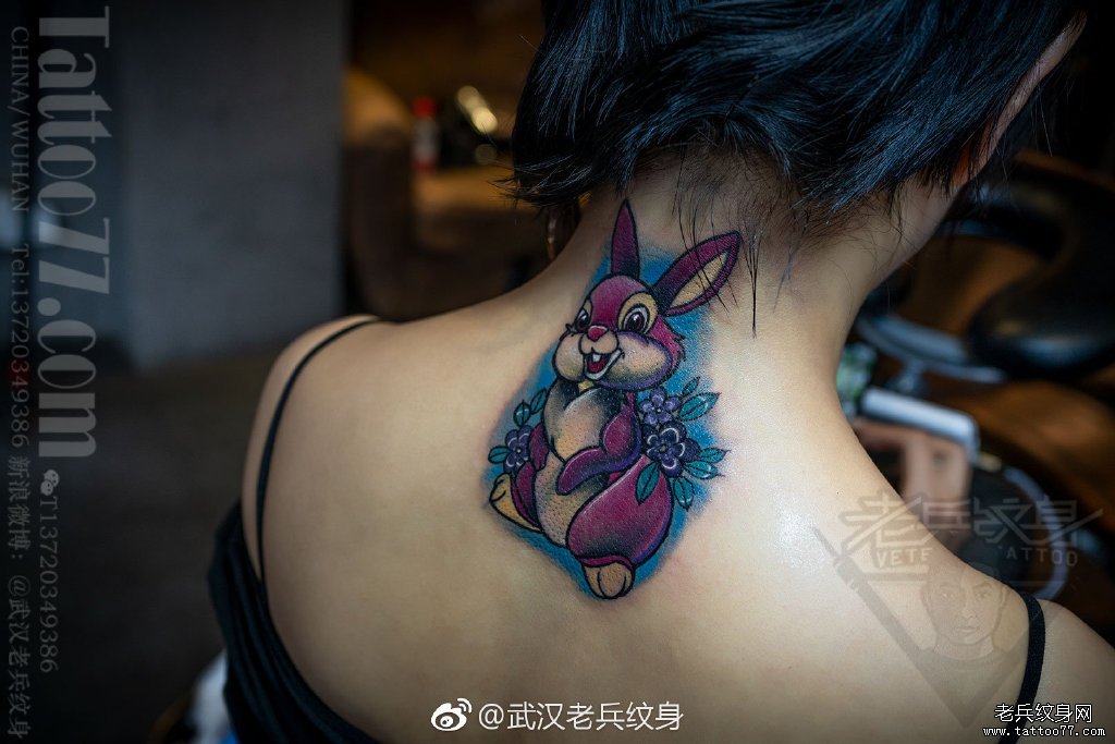 颈后卡通兔子纹身作品（二）