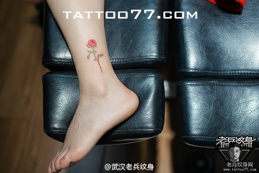 女生适合纹在脚踝的花图片