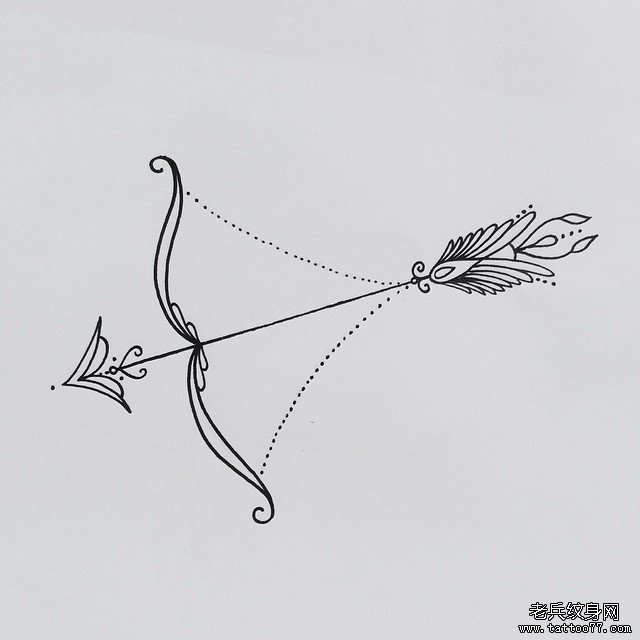 蕾丝丘比特之箭纹身图案