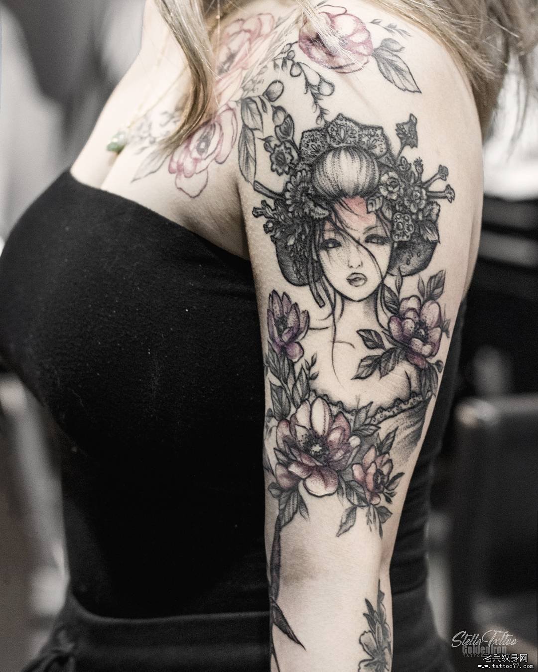 手臂花卉艺伎纹身图案