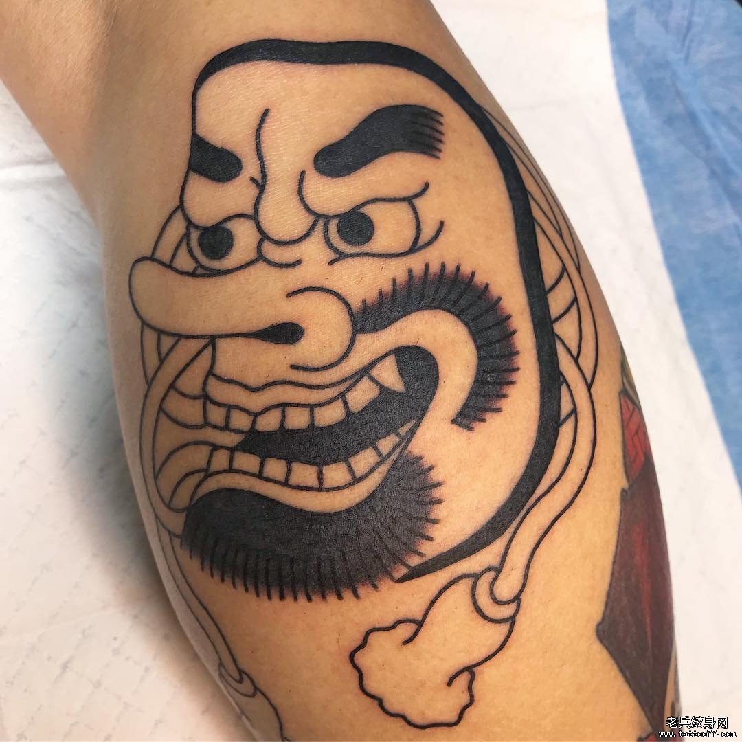 日式天狗面具纹身图案
